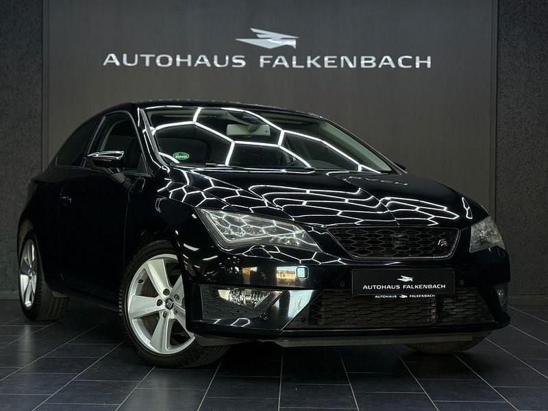 Grau Gebraucht 2013 Seat Leon SC FR Kleinwagen | 7.999 € (Fairer Preis) - Bild 1/4