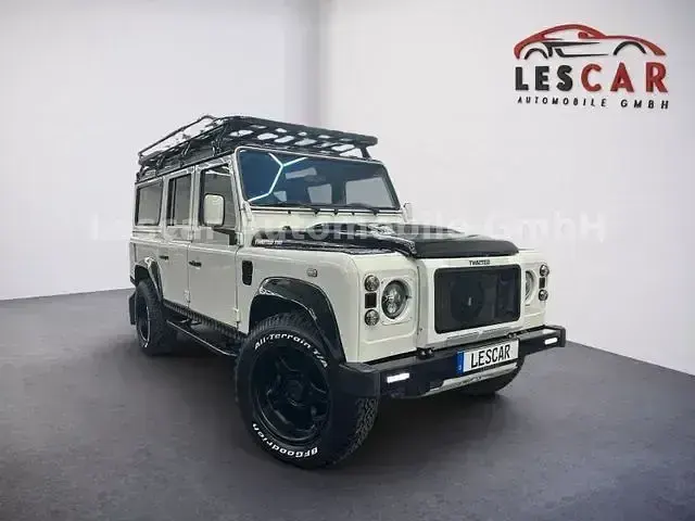 Occasion Land Rover Defender 122 ch (89 kW) 2023 Blanc Break