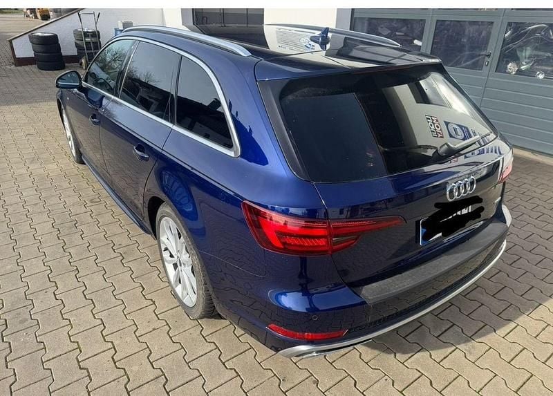 Gebraucht Audi A4 S-Line 286 PS (210 kW) 2019 Blau Kombi