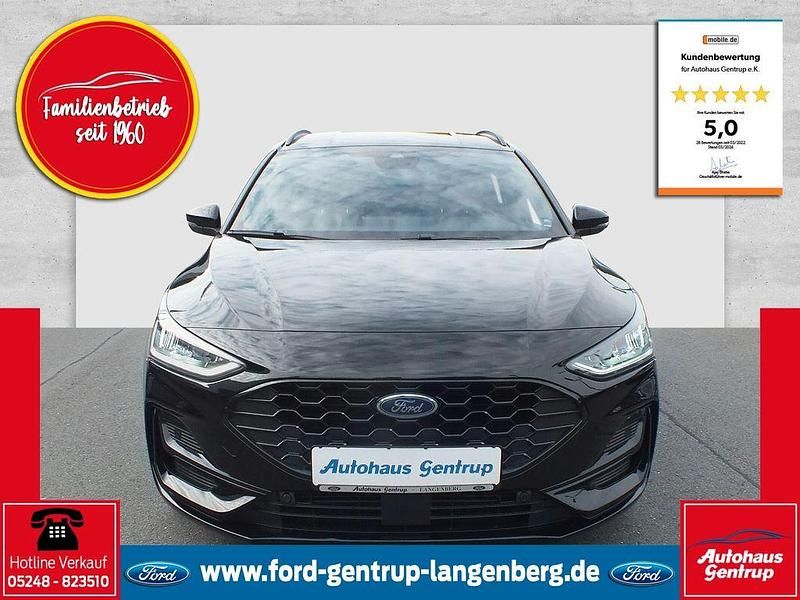 Gebraucht Ford Focus ST-Line 125 PS (91 kW) 2024 Schwarz Limousine