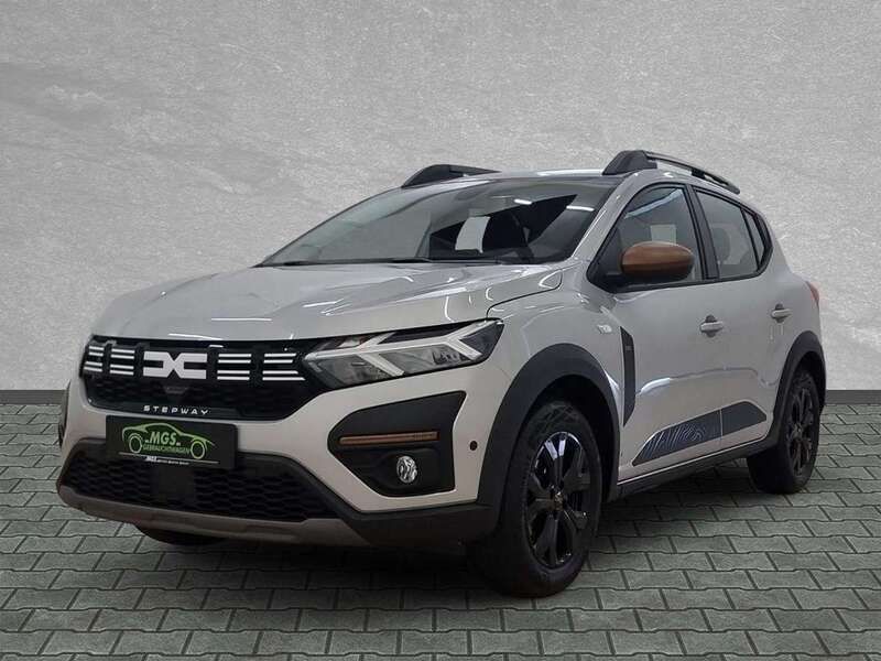 Mondsteingrau Gebraucht 2023 Dacia Sandero Extreme Kleinwagen | 14.690 € (Guter Preis) - Bild 1/4