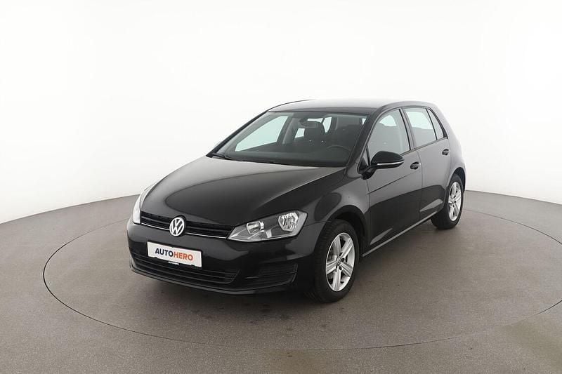 Schwarz Gebraucht 2015 VW Golf VII Comfortline Limousine | 11.420 € (Fairer Preis) - Bild 1/3