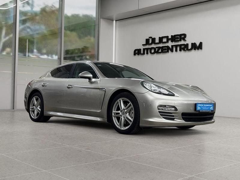 Gebraucht Porsche Panamera 4S 400 PS (294 kW) 2011 Silber Limousine