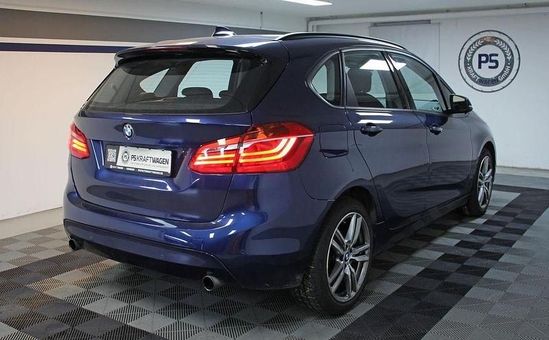 Gebraucht BMW 220 Active Tourer Sport Line 192 PS (141 kW) 2015 Blau Van / Kleinbus