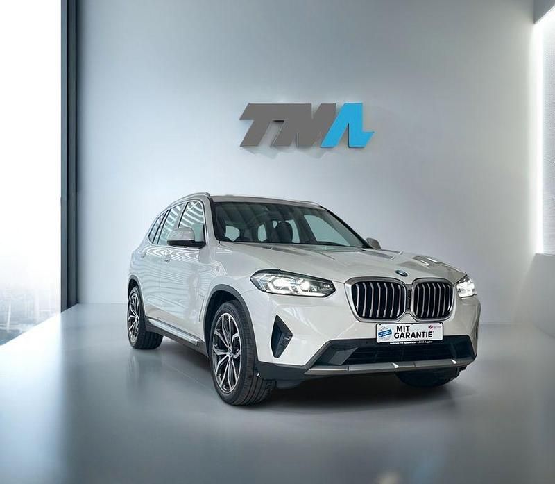Weiß Gebraucht 2022 BMW X3 Sport Line SUV | 35.990 € (Guter Preis) - Bild 1/4