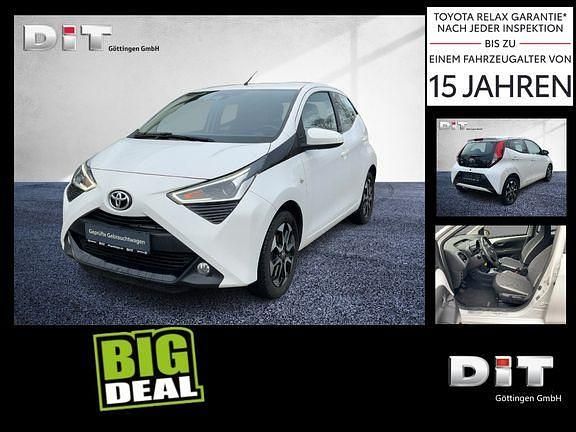 Gebraucht Toyota Aygo Team 72 PS (52 kW) 2021 Schneeweiß Kleinwagen
