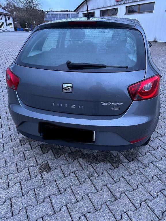Gebraucht Seat Ibiza Sun 105 PS (77 kW) 2015 Grau Limousine
