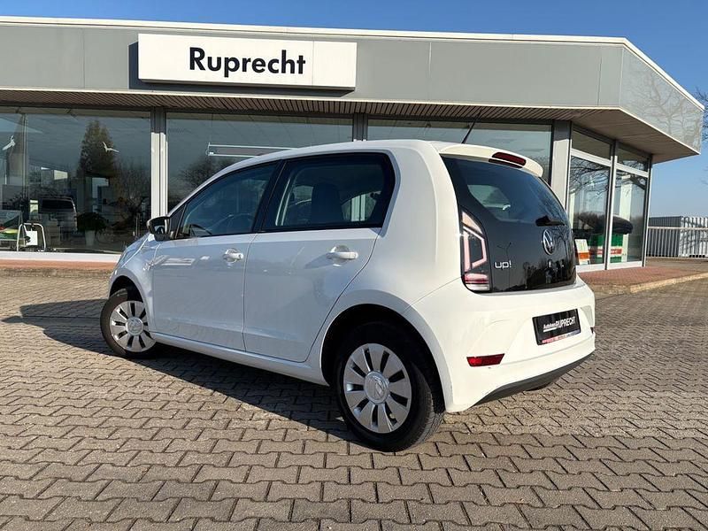 Gebraucht VW up! Basis 65 PS (47 kW) 2021 Weiß Kleinwagen