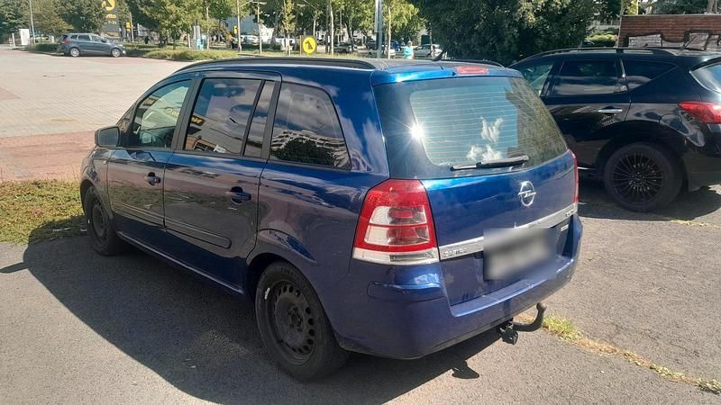 Blau Gebraucht 2009 Opel Zafira Van / Kleinbus | 1.989 € - Bild 1/2