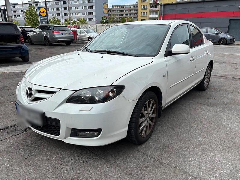 Usata Mazda 3 105 CV (77 kW) 2008 Bianco Berlina