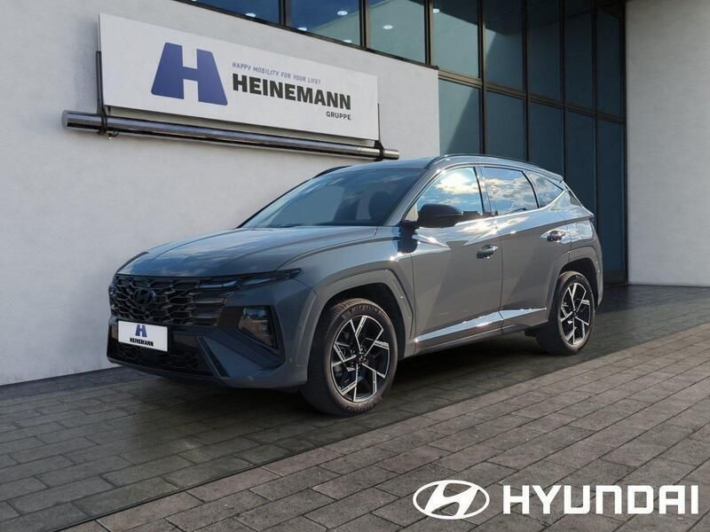 Shadow grey / sol Neu 2025 Hyundai Tucson N Line SUV | 41.880 € (Etwas zu teuer) - Bild 1/4