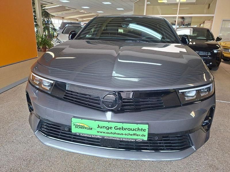 Gebraucht Opel Astra 131 PS (96 kW) 2024 Grau Limousine