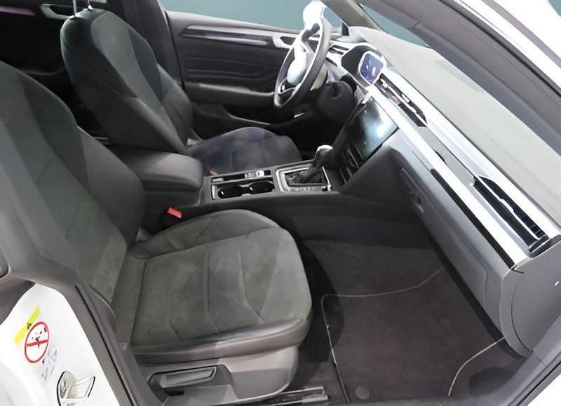 Gebraucht VW Arteon 150 PS (110 kW) 2023 Weiß Kombi