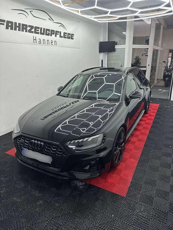 Gebraucht Audi RS4 Competition 450 PS (330 kW) 2024 Schwarz Kombi