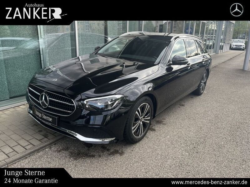 Lack obsidianschwarz Gebraucht 2020 Mercedes E200 Avantgarde Kombi | 29.900 € (Etwas zu teuer) - Bild 1/4