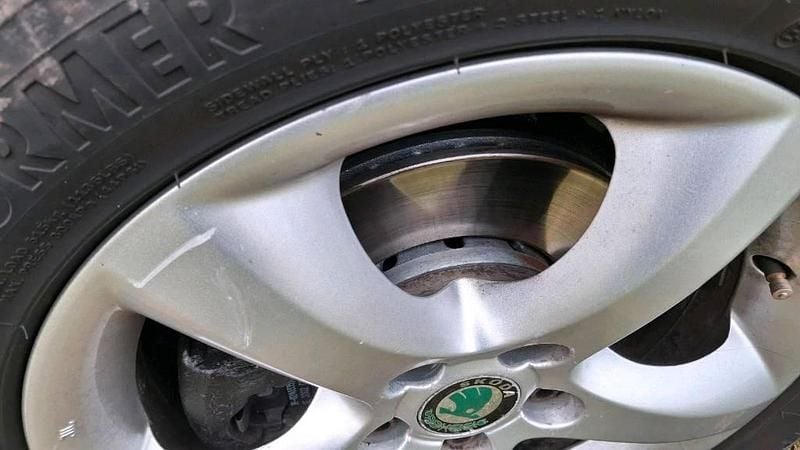 Gebraucht Skoda Fabia 86 PS (63 kW) 2013 Grau Kleinwagen