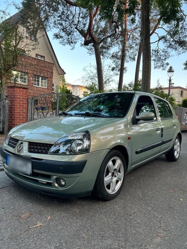 Beige Gebraucht 2004 Renault Clio II Kleinwagen | 1.350 € - Bild 1/4