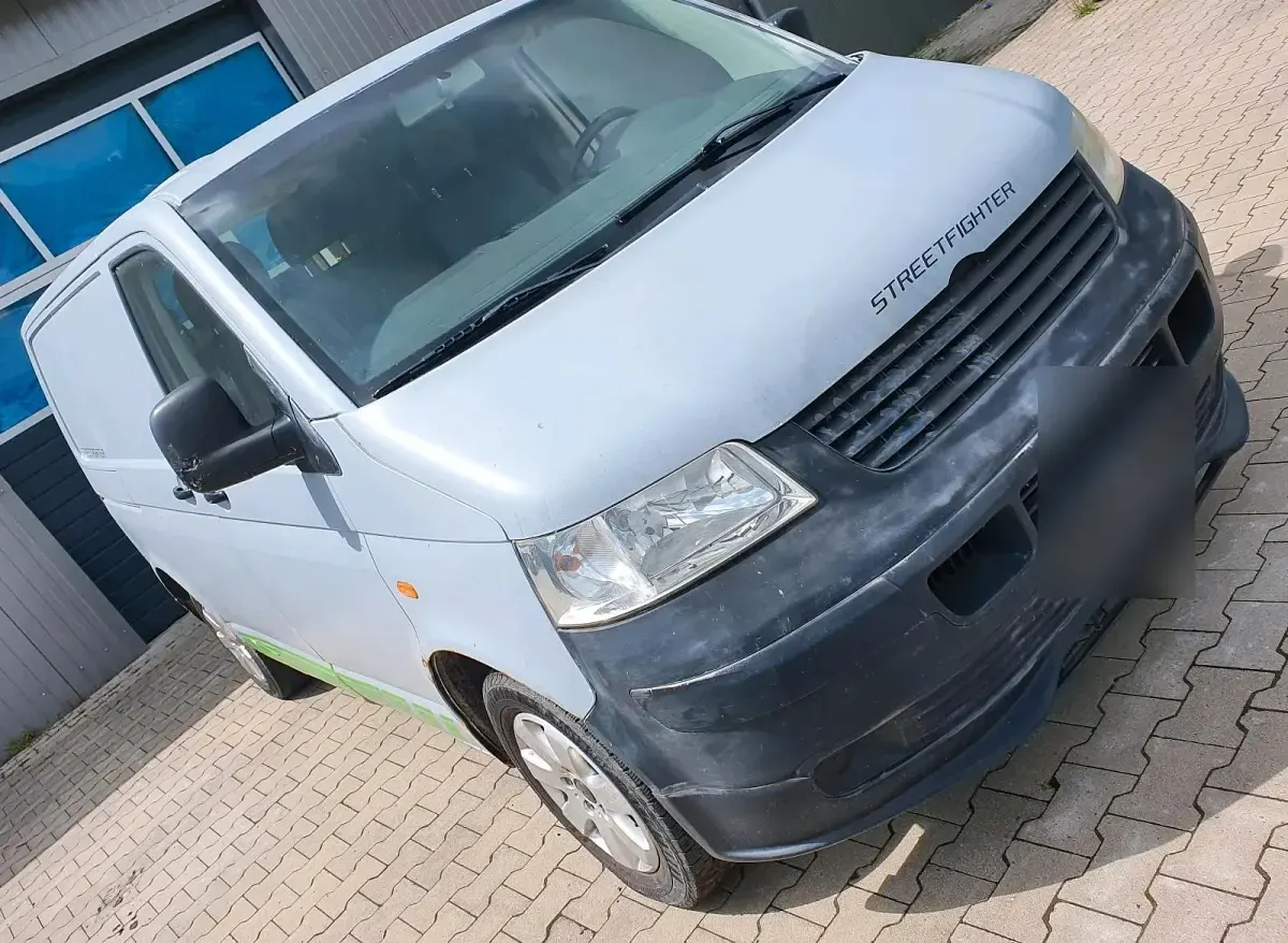 Gebraucht VW Transporter 105 PS (77 kW) 2003 Van