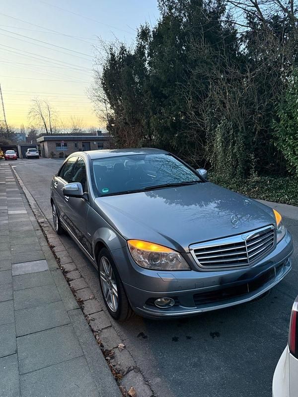Używany Mercedes C320 Elegance 224 KM (164 kW) 2007 Szary Sedan/Limuzyna