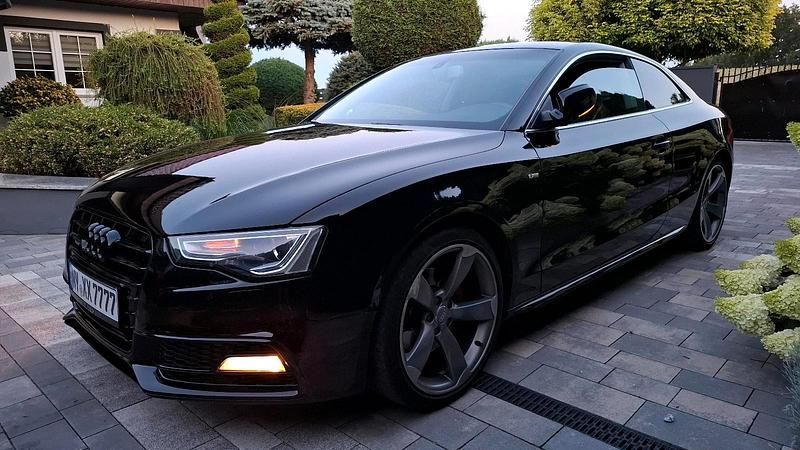Schwarz Gebraucht 2012 Audi A5 S-Line Coupé | 11.300 € (Fairer Preis) - Bild 1/4