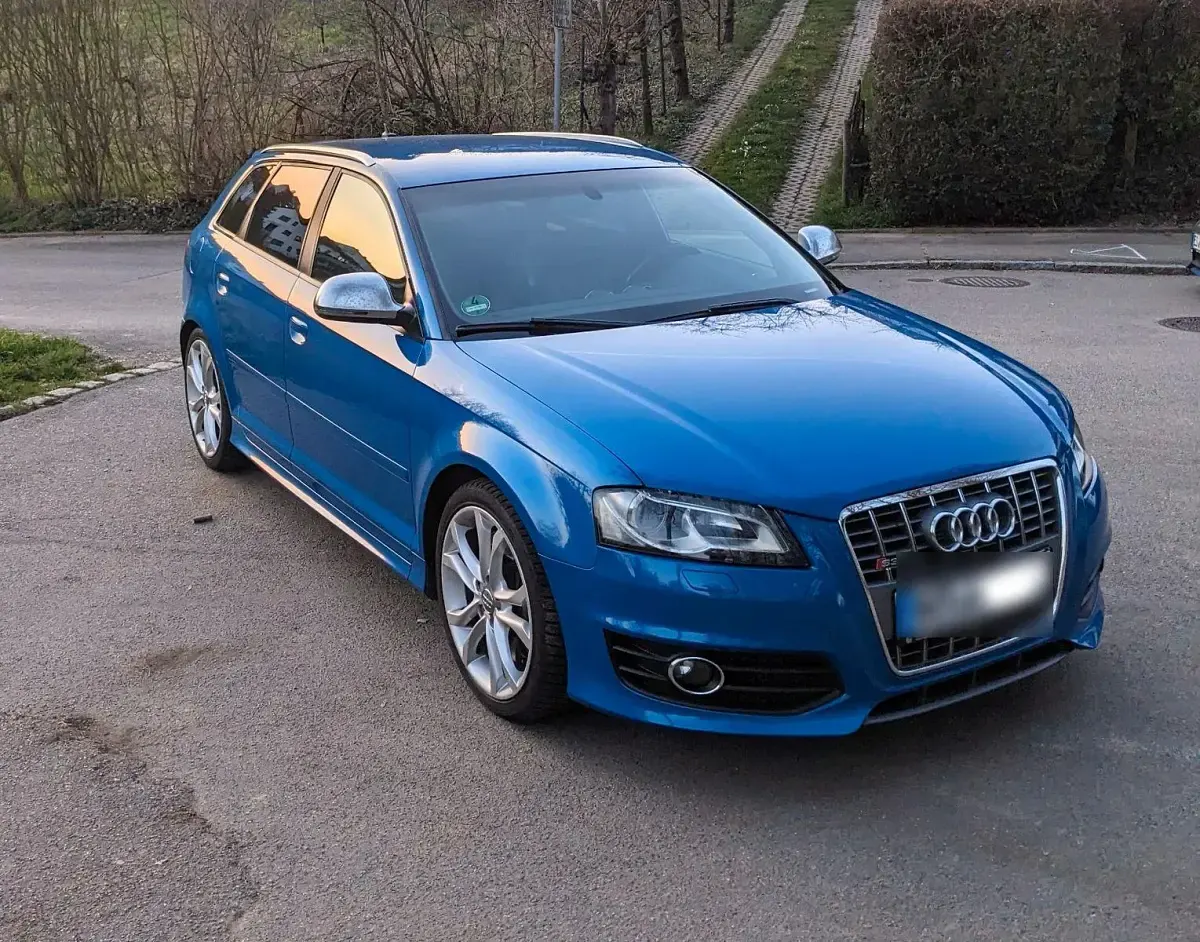 Gebraucht Audi S3 Sportback Sport 265 PS (194 kW) 2010 Blau Kleinwagen