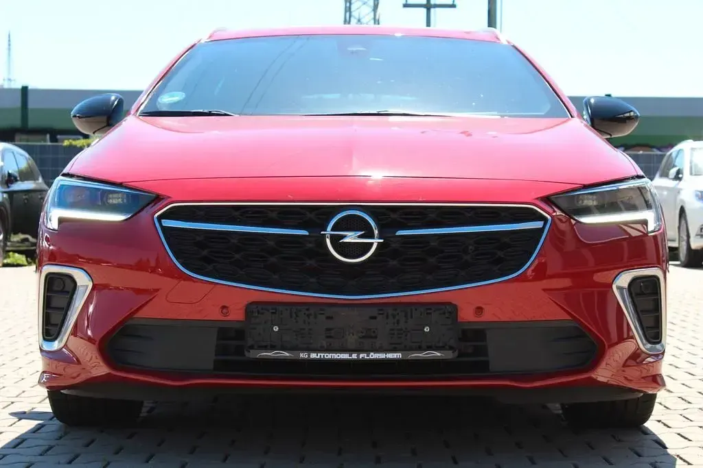 Usata Opel Insignia 230 CV (169 kW) 2021 Rosso Station wagon
