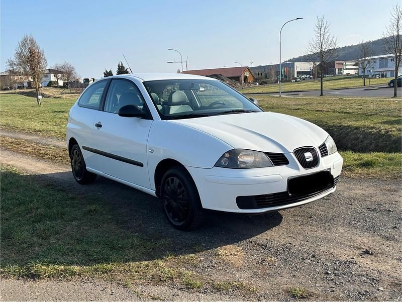 Gebraucht Seat Ibiza 64 PS (47 kW) 2002 Weiß Kleinwagen