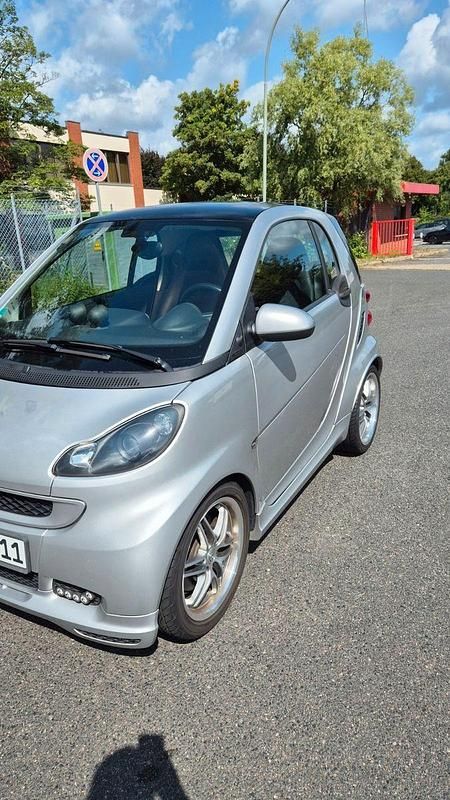 Silber Gebraucht 2011 Smart ForTwo Coupé Brabus Xclusive Coupé | 8.250 € (Fairer Preis) - Bild 1/4