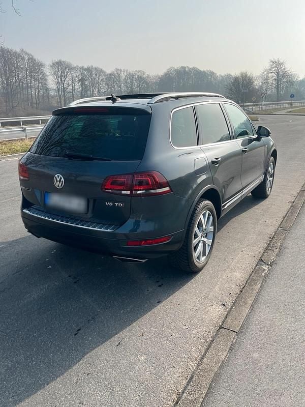 Gebraucht VW Touareg Edition 240 PS (176 kW) 2013 Grau SUV