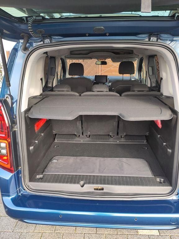 Gebraucht Opel Combo Life Edition 131 PS (96 kW) 2022 Blau Van / Kleinbus
