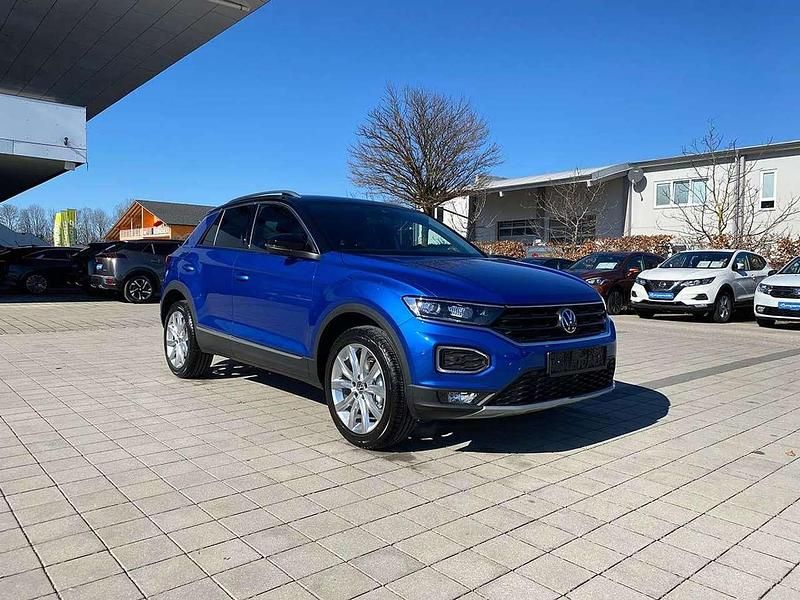 Ravennablau metallic sch... Gebraucht 2021 VW T-Roc Sportline SUV | 20.760 € (Superpreis) - Bild 1/4