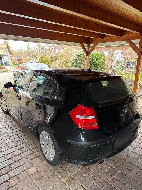 Gebraucht BMW 116 116 PS (85 kW) 2007 Schwarz Kleinwagen