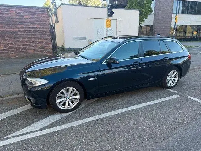 Second-hand BMW 525 204 CP (150 kW) 2011 Albastru Break