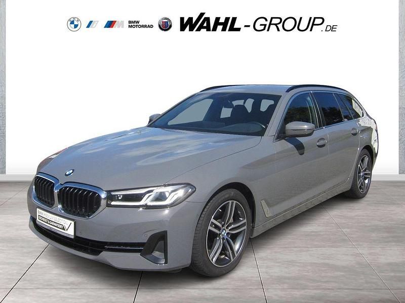 Berninagrau bernsteineffekt Gebraucht 2022 BMW 520 Sport Line Kombi | 36.890 € (Etwas zu teuer) - Bild 1/4