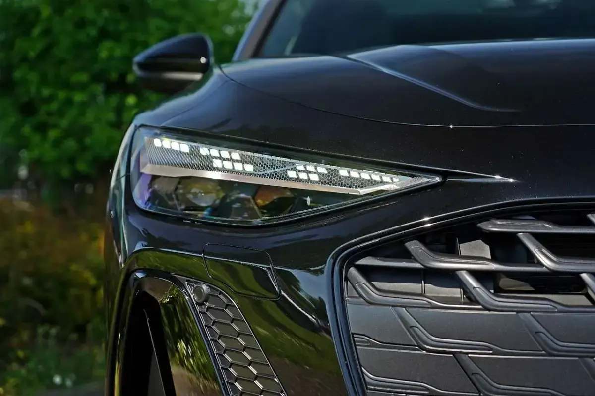 Gebraucht Audi A6 Ambiente 204 PS (150 kW) 2025 Schwarz Kombi