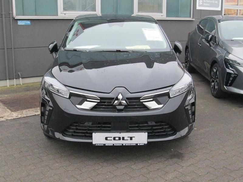 Gebraucht Mitsubishi Colt Plus 143 PS (105 kW) 2024 Schwarz Limousine