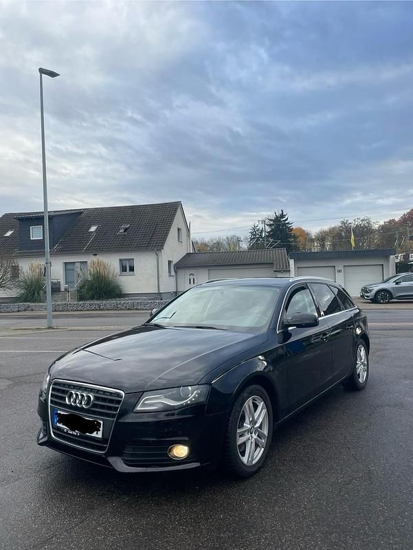 Schwarz Gebraucht 2010 Audi A4 Kombi | 3.990 € (Superpreis) - Bild 1/4