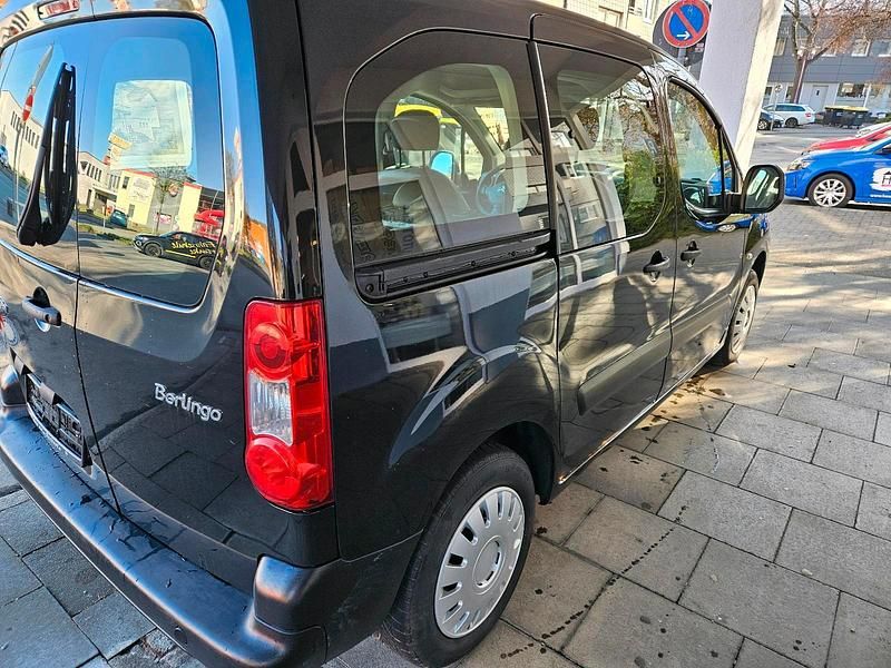 Gebraucht Citroën Berlingo 75 PS (55 kW) 2014 Schwarz Van / Kleinbus
