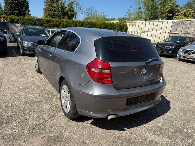 Gebraucht BMW 120 Advantage 170 PS (125 kW) 2008 Grau Kleinwagen