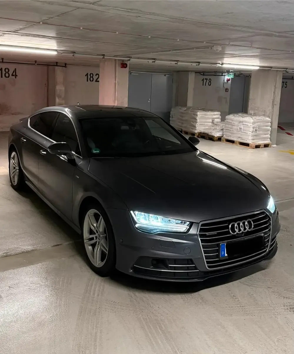 Gebraucht Audi A7 S-Line 272 PS (200 kW) 2015 Grau Kleinwagen