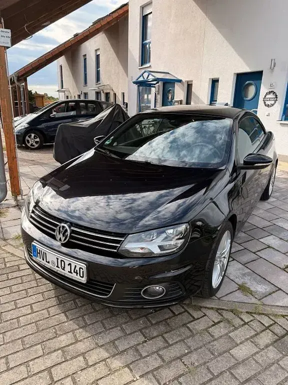 Gebraucht VW Eos 122 PS (89 kW) 2013 Schwarz Cabrio