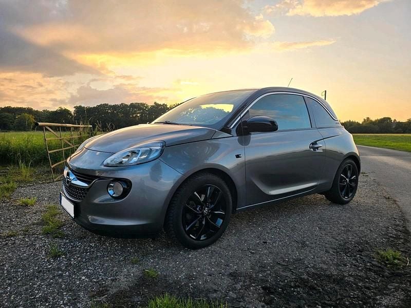 Grau Gebraucht 2018 Opel Adam Jam Kleinwagen | 8.900 € (Guter Preis) - Bild 1/4