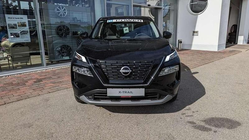 Schwarz (black pearl (m)) Gebraucht 2024 Nissan X-Trail SUV | 29.900 € (Guter Preis) - Bild 1/4