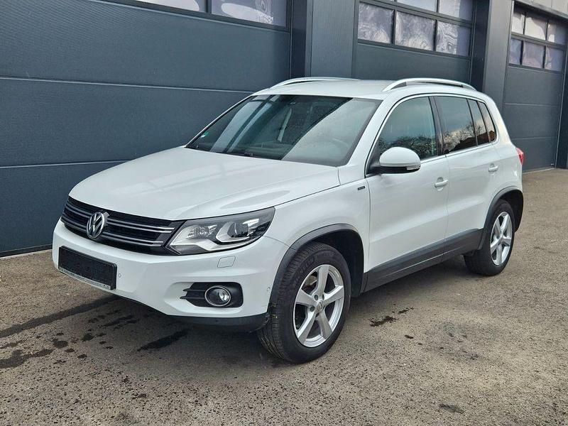 Gebraucht VW Tiguan LOUNGE 150 PS (110 kW) 2016 Weiß SUV