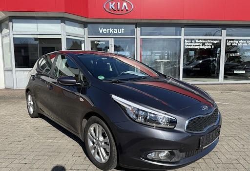 Gebraucht Kia Ceed Vision 100 PS (73 kW) 2015 Grau Kleinwagen