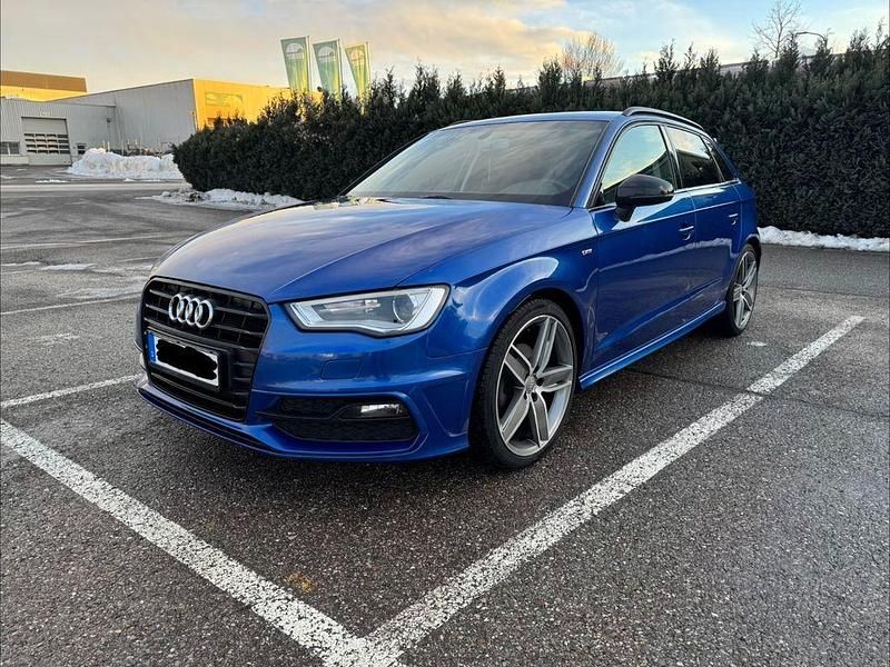 Gebraucht Audi A3 S-line plus 150 PS (110 kW) 2015 Blau Limousine