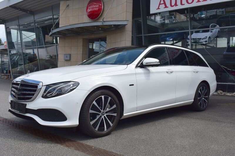 Gebraucht Mercedes E300 194 PS (142 kW) 2019 Weiß Kombi