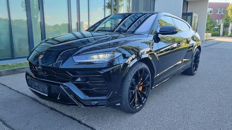 Schwarz Gebraucht 2022 Lamborghini Urus SUV | 265.000 € (Fairer Preis) - Bild 1/4