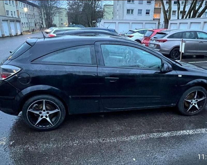 Gebraucht Opel Astra GTC Edition 60 PS (44 kW) 2008 Schwarz Limousine