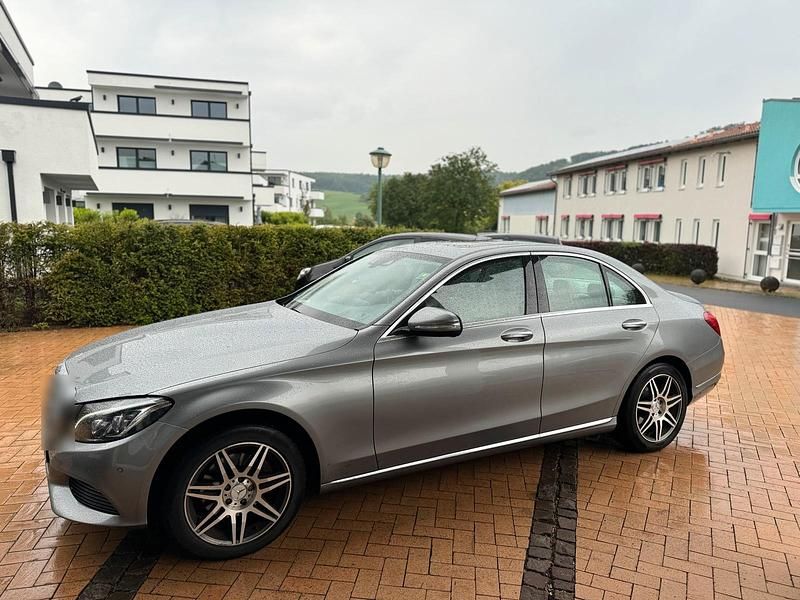Gebraucht Mercedes C220 170 PS (125 kW) 2014 Grau Limousine